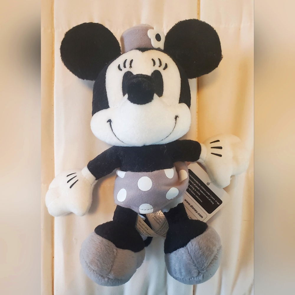 Minnie Mouse Black White and Grey Plush doll NWT Monochrome